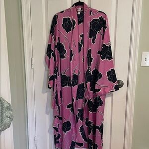 Stars Above Pink and Black Floral Robe